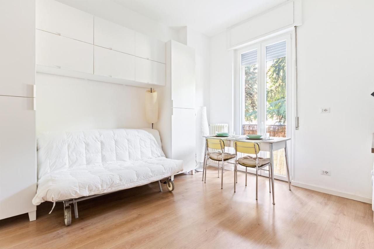 Milano Famagosta Cosy Studio 외부 사진